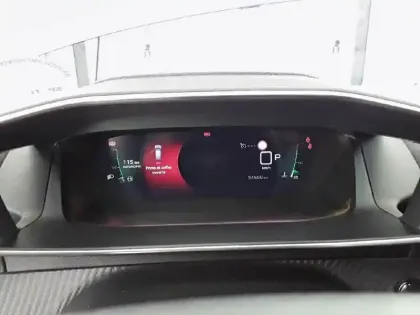 Photo 9 Peugeot 2008  BlueHDi 130 S&S EAT8