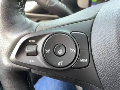 Photo 17 Opel Corsa  Electrique 136 ch & Batterie 50 kWh