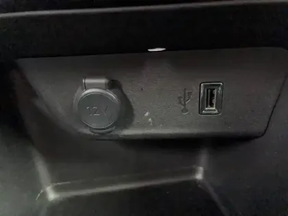 Photo 22 Opel Corsa  Electrique 136 ch & Batterie 50 kWh