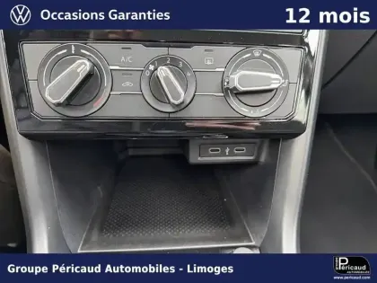 Photo 12 Volkswagen T-cross  1.0 TSI 95 Start/Stop BVM5