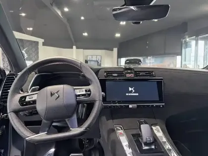 Photo 7 DS Ds 7  BlueHDi 130 EAT8