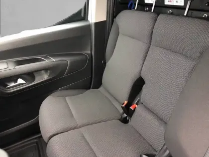 Photo 11 Peugeot Partner  FOURGON M 650 KG BLUEHDI 130 S&S EAT8