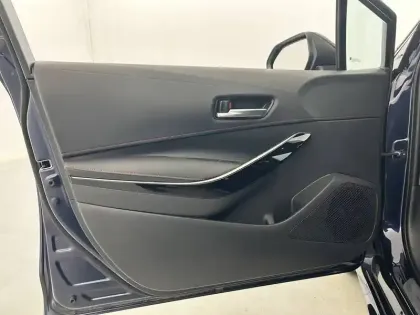 Photo 10 Toyota Corolla  Touring Sports Hybride 196ch