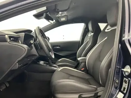 Photo 8 Toyota Corolla  Touring Sports Hybride 196ch