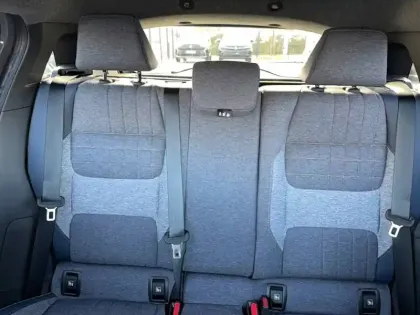 Photo 24 Renault 4 Renault  E-Tech Electrique 150 ch autonomie confort