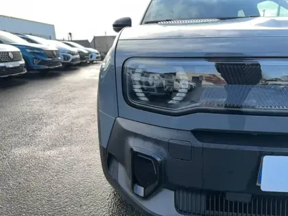 Photo 20 Renault 4 Renault  E-Tech Electrique 150 ch autonomie confort