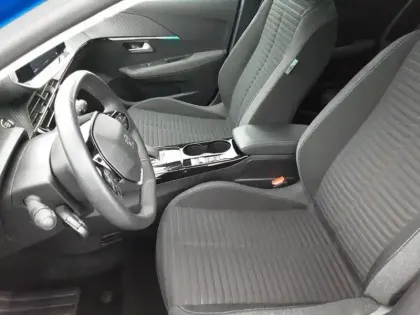 Photo 10 Peugeot 208  Electrique 50 kWh 136ch