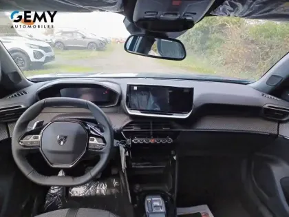 Photo 7 Peugeot 2008  Hybrid 145 e-DCS6