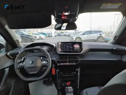 Photo 23 Peugeot 2008  Hybrid 145 e-DCS6