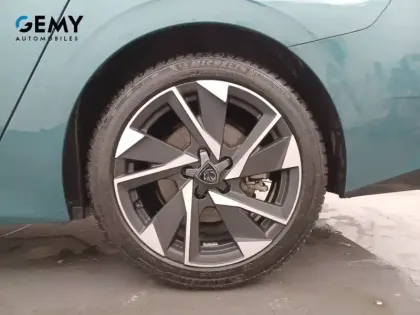 Photo 10 Peugeot 308  SW PHEV 180 e-EAT8