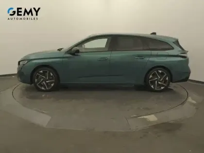 Photo 18 Peugeot 308  SW PHEV 180 e-EAT8