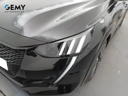 Photo 32 Peugeot 208  Electrique 50 kWh 136ch