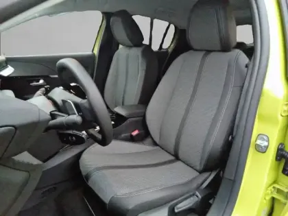 Photo 21 Peugeot 208  Electrique 50 kWh 136ch