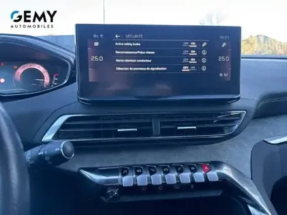 Photo 67 Peugeot 3008  Puretech 130ch S&S EAT8