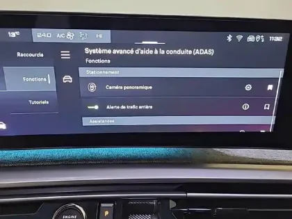 Photo 30 Peugeot 5008  Hybrid 136 e-DCS6