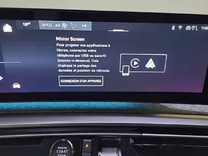 Photo 33 Peugeot 5008  Hybrid 136 e-DCS6