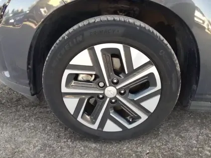 Photo 13 Hyundai Kona  Electrique 39 kWh - 136 ch