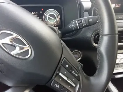 Photo 27 Hyundai Kona  Electrique 39 kWh - 136 ch