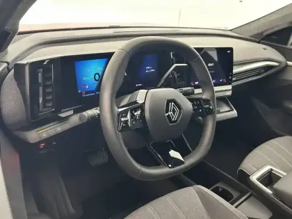 Photo 18 Renault Scenic  E-Tech electrique 170 ch autonomie confort