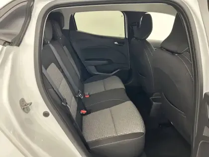 Photo 15 Renault Clio  Blue dCi 100