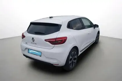 Photo 32 Renault Clio  Blue dCi 100