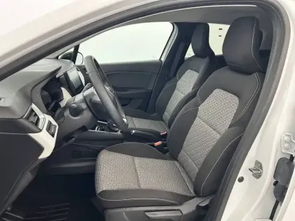 Photo 8 Renault Clio  Blue dCi 100