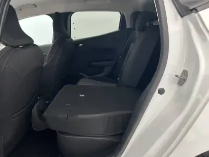 Photo 26 Renault Clio  Blue dCi 100