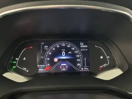 Photo 16 Renault Captur  TCe 160 EDC - 21