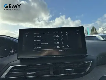 Photo 21 Peugeot 3008  BlueHDi 130ch S&S EAT8