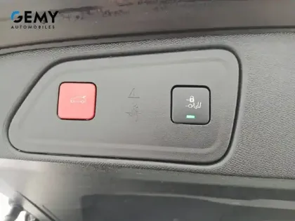 Photo 51 Peugeot 3008  BlueHDi 130ch S&S EAT8