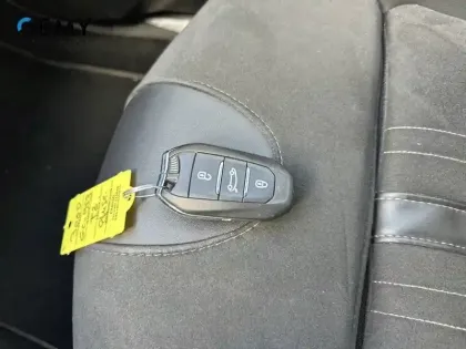 Photo 25 Peugeot 3008  BlueHDi 130ch S&S EAT8