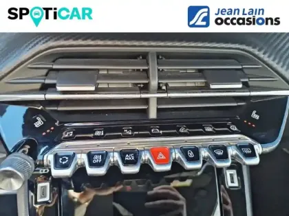 Photo 14 Peugeot 2008  PureTech 130 S&S EAT8