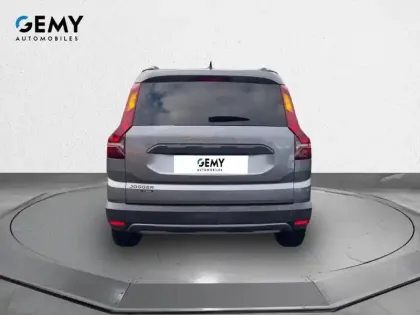 Photo 4 Dacia Jogger  Hybrid 140 7 places GSR2