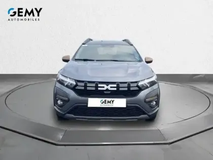 Photo 1 Dacia Jogger  Hybrid 140 7 places GSR2