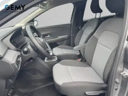 Photo 8 Dacia Jogger  Hybrid 140 7 places GSR2