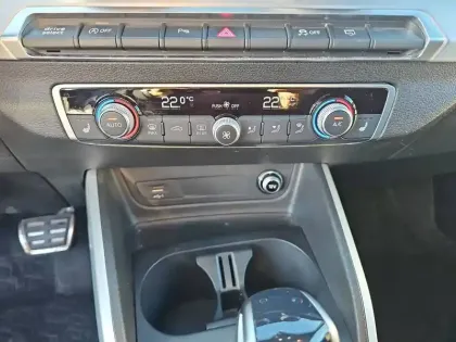 Photo 31 Audi Q2  35 TFSI 150 S tronic 7