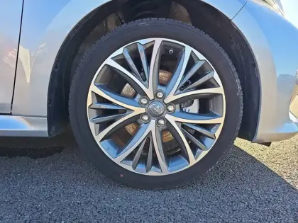 Photo 75 Toyota Yaris  Hybride 116h