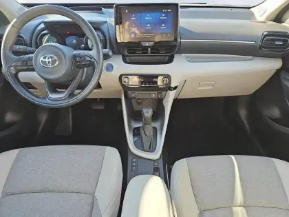 Photo 214 Toyota Yaris  Hybride 116h