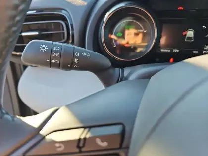 Photo 91 Toyota Yaris  Hybride 116h