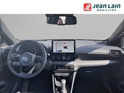Photo 17 Toyota Yaris  Hybride 130h