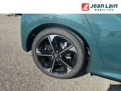 Photo 26 Toyota Yaris  Hybride 130h