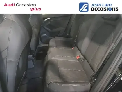 Photo 16 Audi A3  Berline 35 TFSI Mild Hybrid 150 S tronic 7