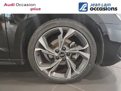 Photo 8 Audi A3  Berline 35 TFSI Mild Hybrid 150 S tronic 7