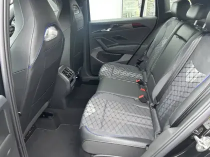 Photo 10 Volkswagen Tiguan  2.0 TDI 150ch DSG7