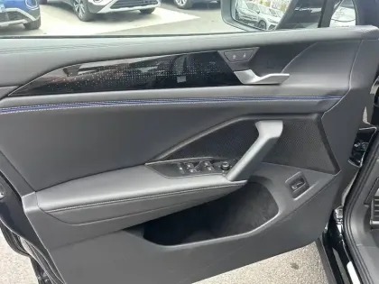 Photo 12 Volkswagen Tiguan  2.0 TDI 150ch DSG7