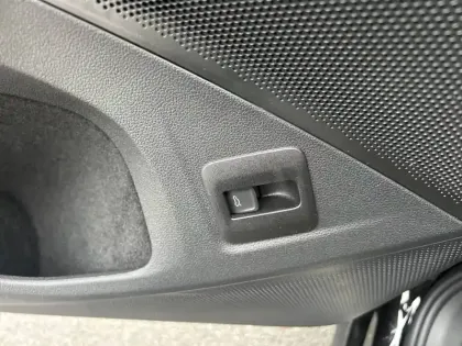 Photo 13 Volkswagen Tiguan  2.0 TDI 150ch DSG7