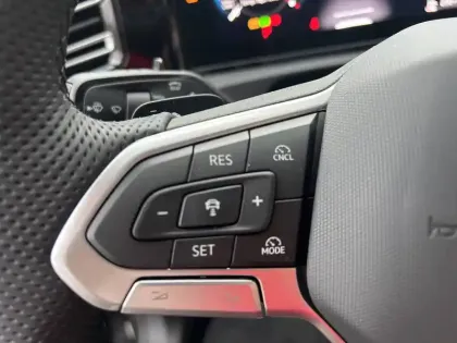 Photo 15 Volkswagen Tiguan  2.0 TDI 150ch DSG7