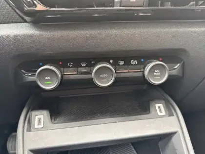 Photo 19 Citroën C4  BlueHDi 110 S&S BVM6