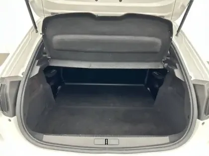 Photo 5 Peugeot 208  Electrique 50 kWh 136ch