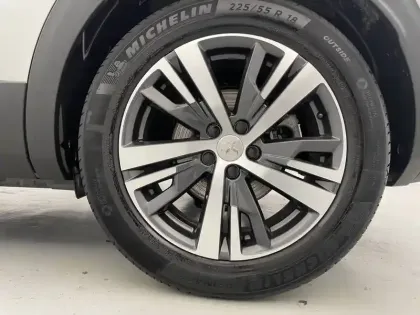 Photo 15 Peugeot 3008  Hybrid 225 e-EAT8